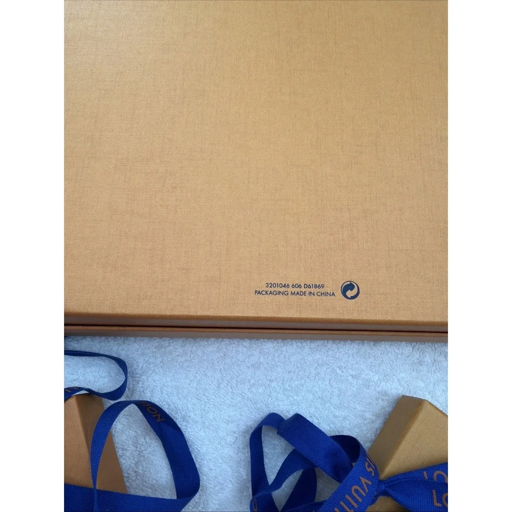 Empty Louis Vuitton Orange Gift Box Set of 4 w/ Blue Ribbon, Rectangle Cardboard